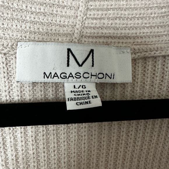 Cream Long Fall Sweater 🍂 - Picture 3 of 4